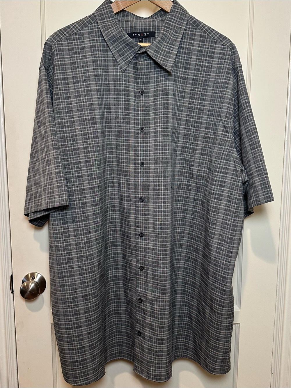Synrgy Short Sleeve Grey/Blue Plaid Button Up Shirt - Size 2XLT